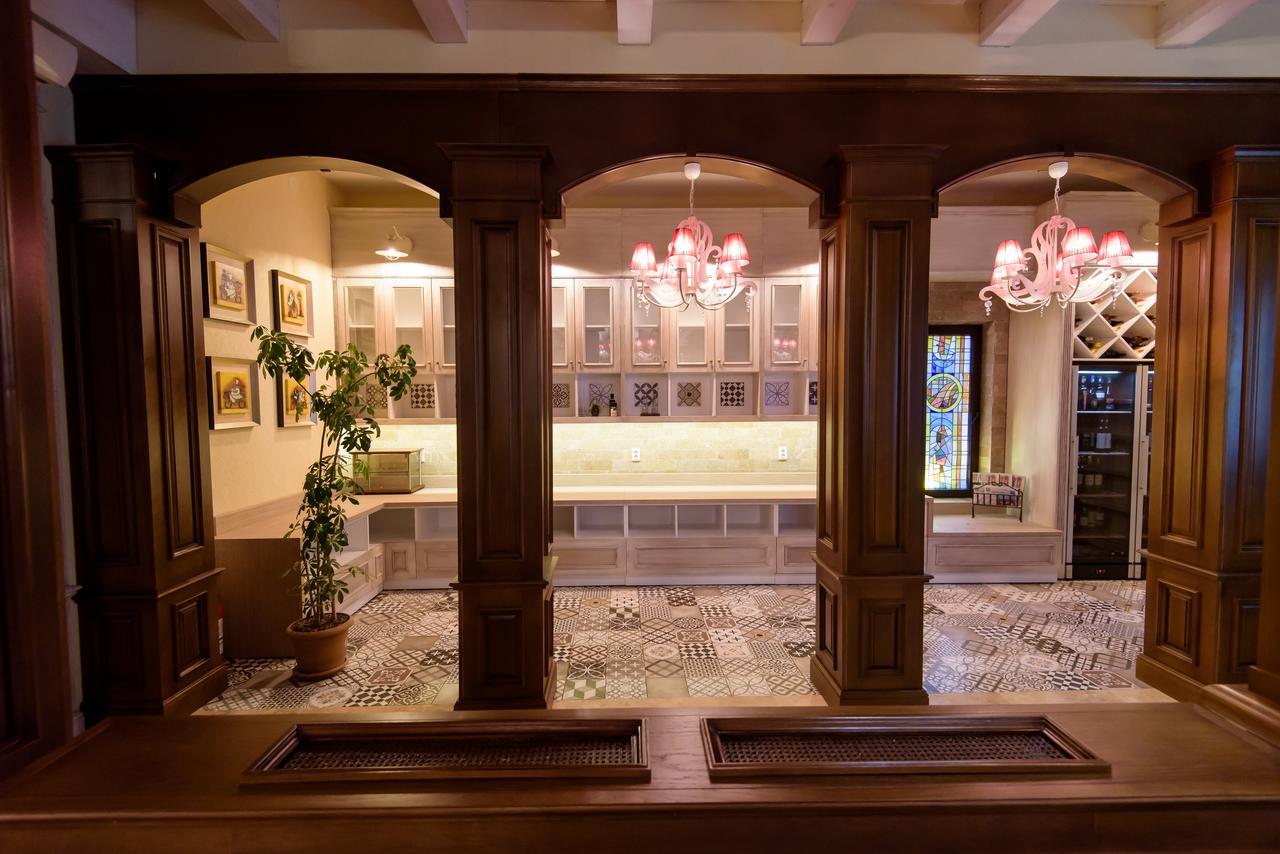 Hotel Castel Râmnicu Vâlcea Extérieur photo